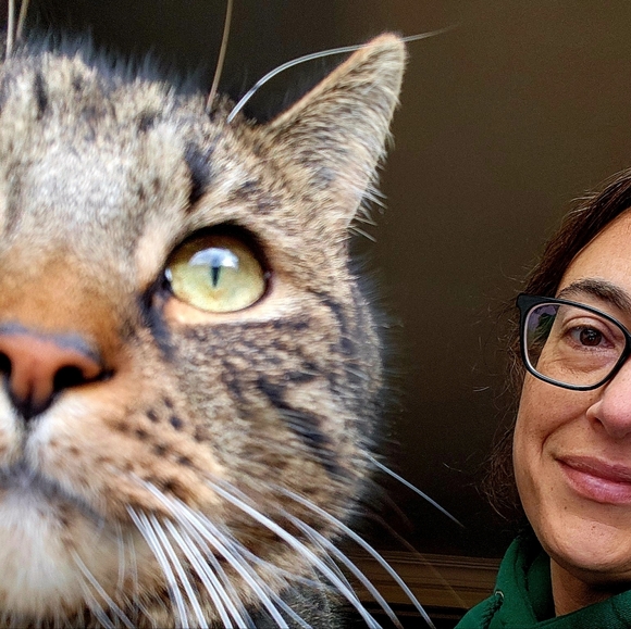 Meet your Posher, T - Picture 1 of 1